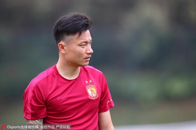 成人电影面试场来女儿的朋友
